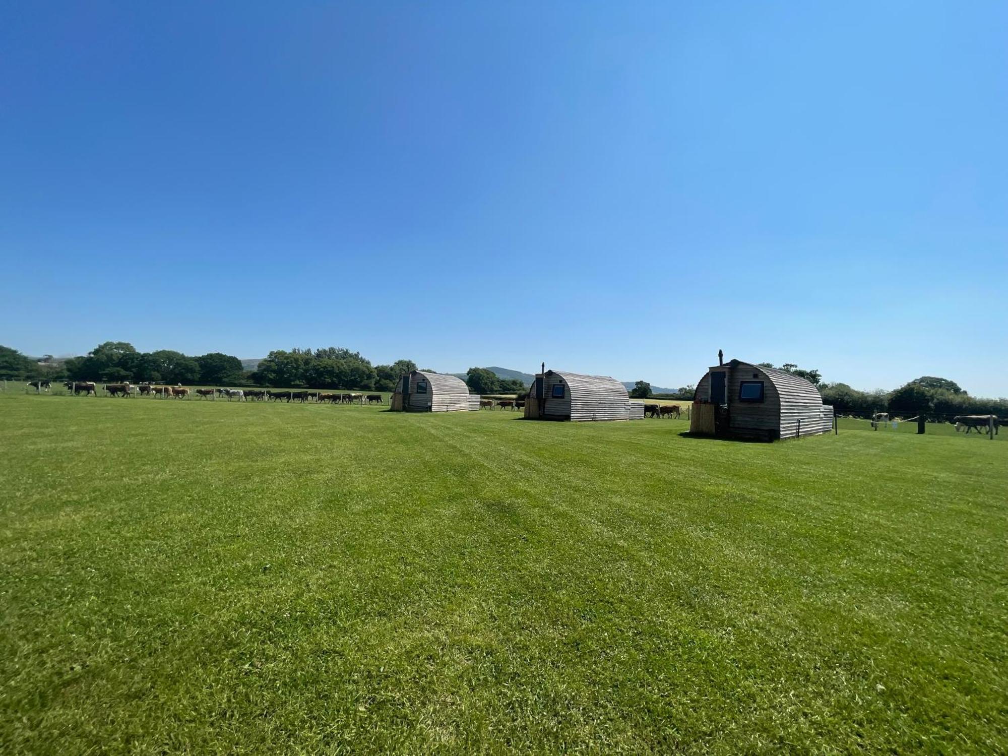 Abbey Farm Luxury Glamping Rhuddlan Exterior foto
